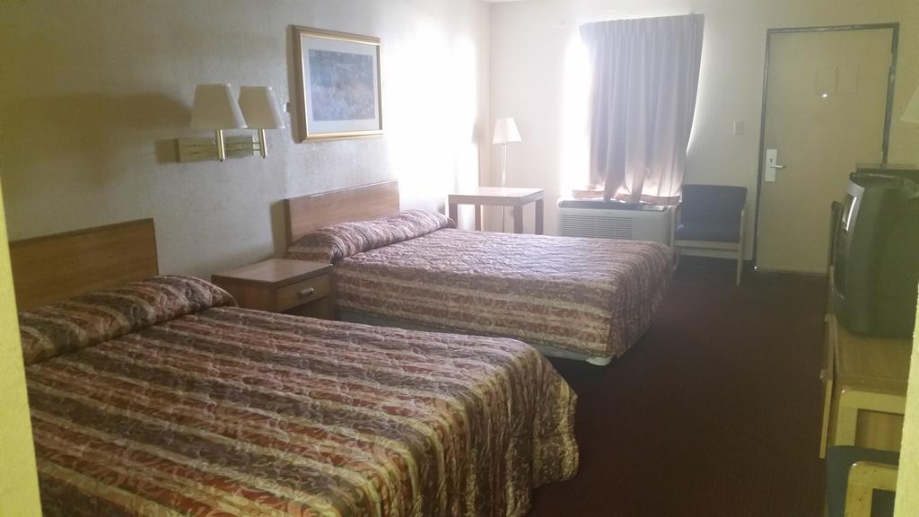 Royal Inn Alachua Zimmer foto